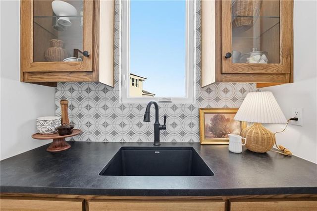 12403 W 182nd Court, Overland Park, KS 66013