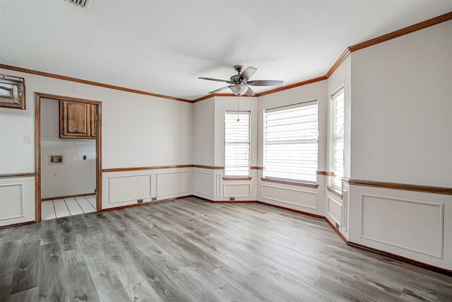 1208 Crockett Drive, Fort Worth, TX 76028