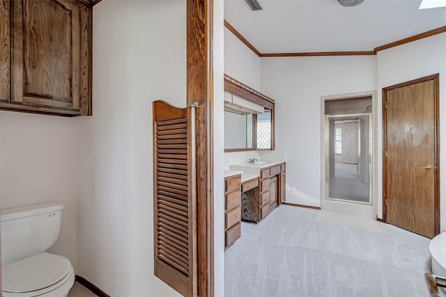 1208 Crockett Drive, Fort Worth, TX 76028