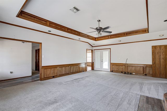 1208 Crockett Drive, Fort Worth, TX 76028