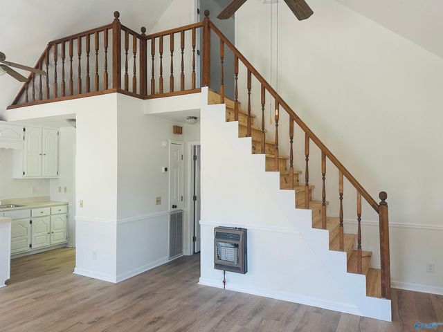 5615 Cherrywood Drive, Guntersville, AL 35976