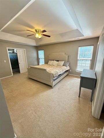 2107 Heath Lake Drive, Mint Hill, NC 28227