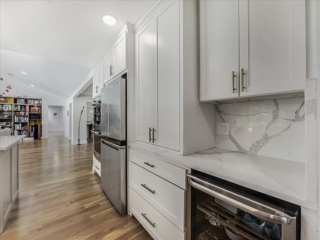7049 Gateridge Drive, Dallas, TX 75254