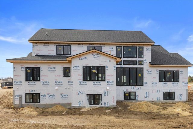 W257N5916 Autumn WAY, Lisbon, WI 53089