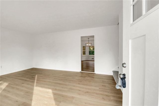 6470 Meadow Lark Drive, Riverdale, GA 30296