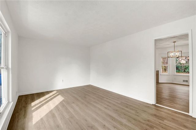 6470 Meadow Lark Drive, Riverdale, GA 30296