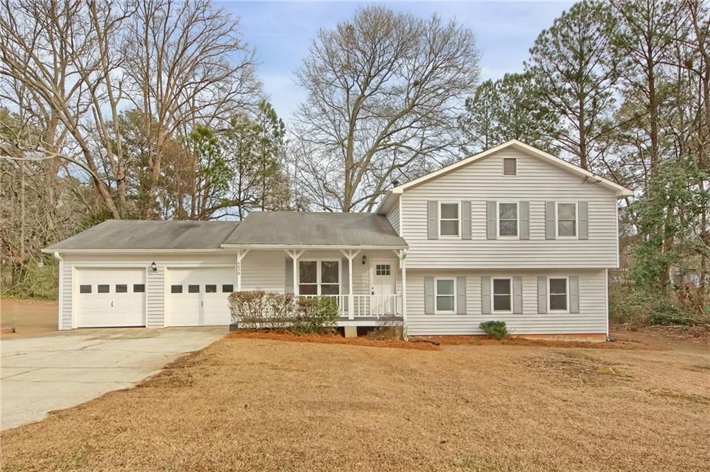 6470 Meadow Lark Drive, Riverdale, GA 30296