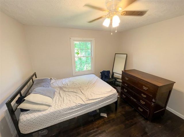 2133 Woodberry Avenue, East Point, GA 30344