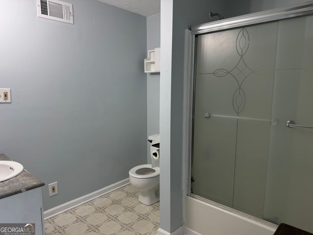 4055 Golfview Drive, Villa Rica, GA 30180