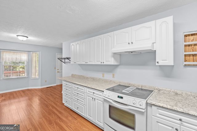 4055 Golfview Drive, Villa Rica, GA 30180