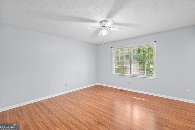 4055 Golfview Drive, Villa Rica, GA 30180