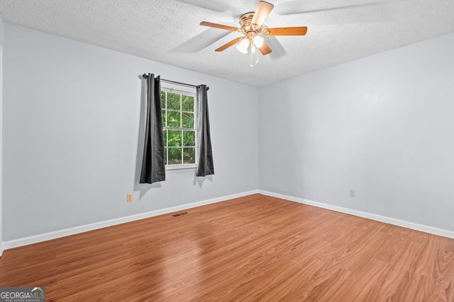 4055 Golfview Drive, Villa Rica, GA 30180