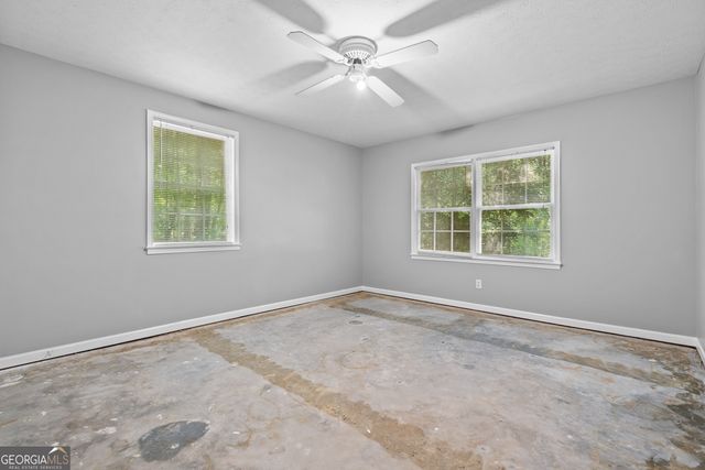 4055 Golfview Drive, Villa Rica, GA 30180
