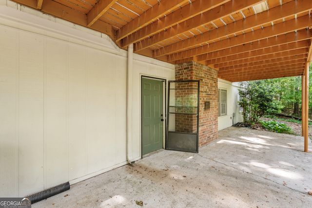 4055 Golfview Drive, Villa Rica, GA 30180