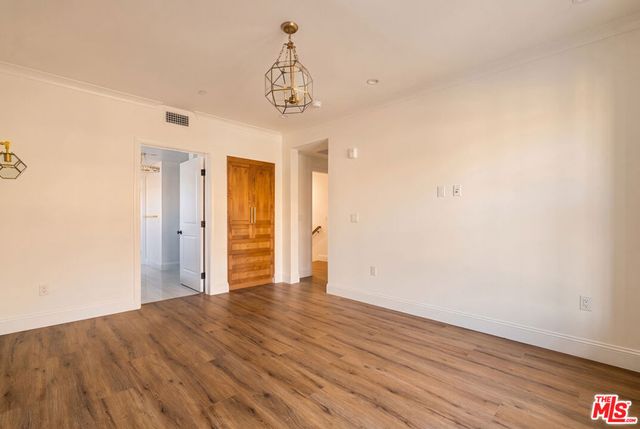 9061 Nemo Street C, West Hollywood, CA 90069