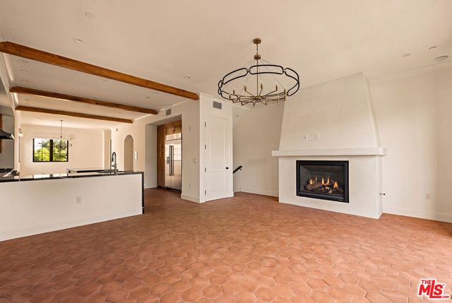 9061 Nemo Street C, West Hollywood, CA 90069
