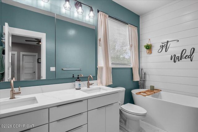 9330 E Coho Circle, Palmer, AK 99645
