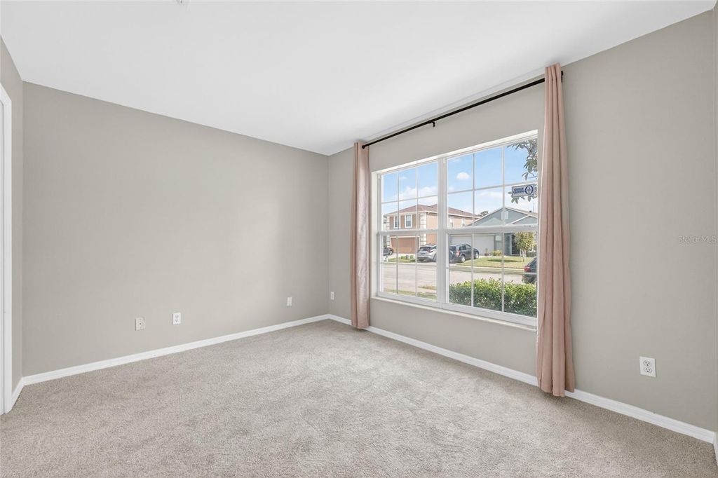 Image 3 of property listing at 1020 BATTERY POINTE DRIVE, Orlando, FL 32828