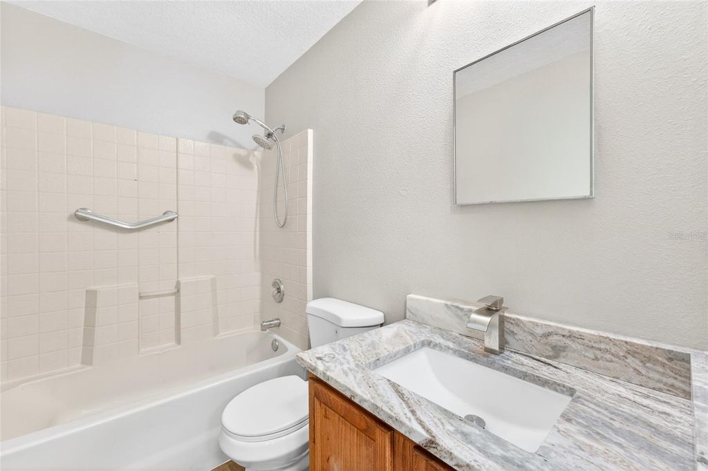 Image 23 of property listing at 1020 BATTERY POINTE DRIVE, Orlando, FL 32828