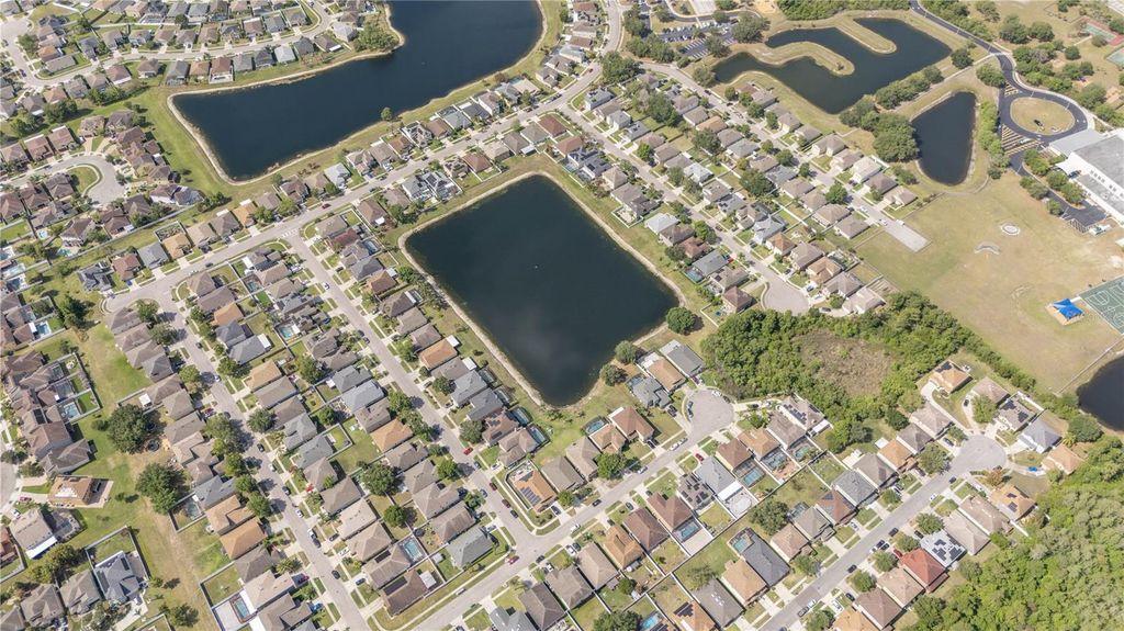Image 30 of property listing at 1020 BATTERY POINTE DRIVE, Orlando, FL 32828