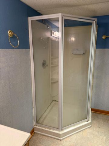 3343 E Whittaker AVENUE, Cudahy, WI 53110