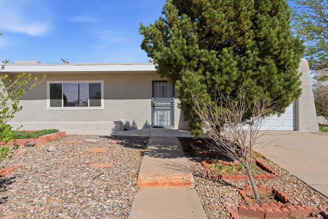 10108 Avenida Serena Drive NW, Albuquerque, NM 87114