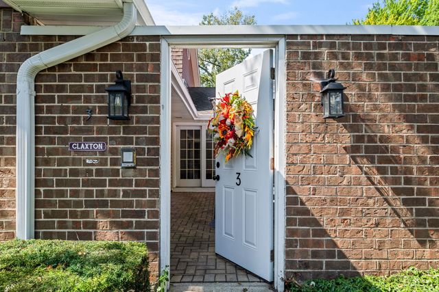 3 Chelsea On Auburn, Rolling Meadows, IL 60008
