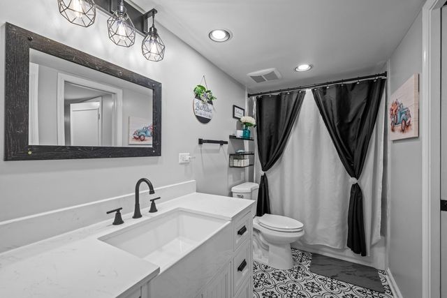 3 Chelsea On Auburn, Rolling Meadows, IL 60008