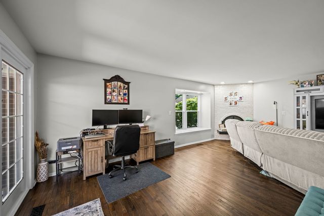 3 Chelsea On Auburn, Rolling Meadows, IL 60008