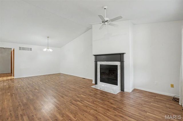 453 Hill Street, Washington, MO 63090
