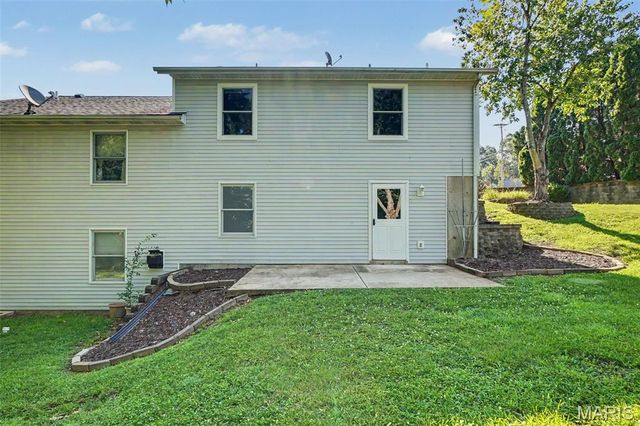453 Hill Street, Washington, MO 63090
