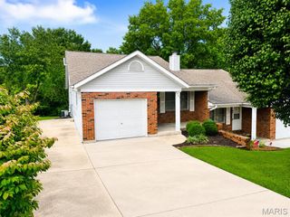 453 Hill Street, Washington, MO 63090