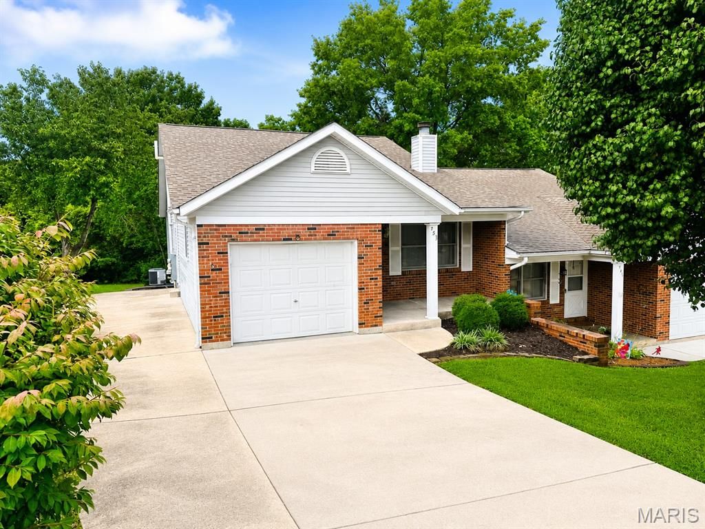 453 Hill Street, Washington, MO 63090