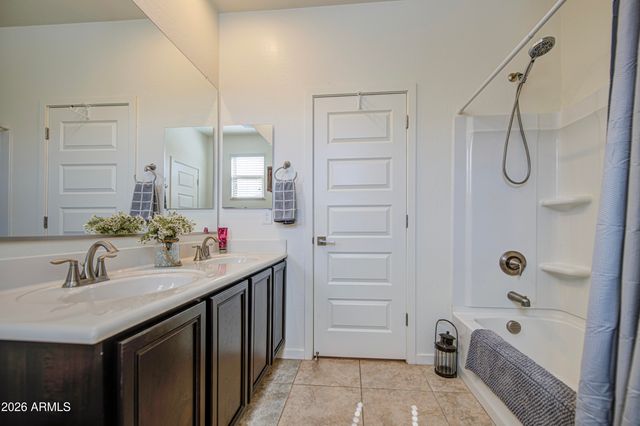 20221 N GRANTHAM Road, Maricopa, AZ 85138