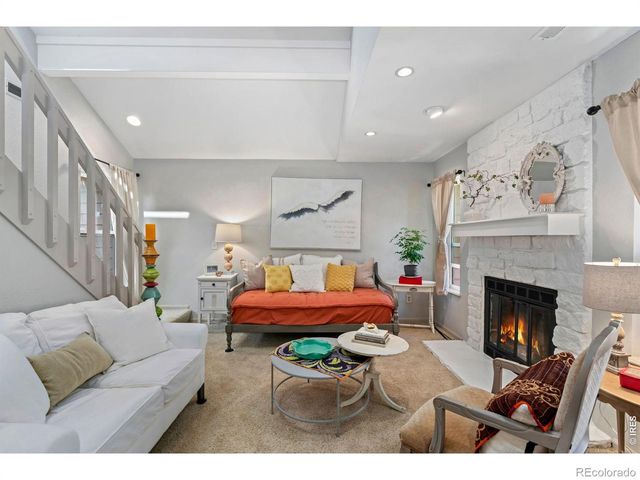 6238 Willow Lane, Boulder, CO 80301