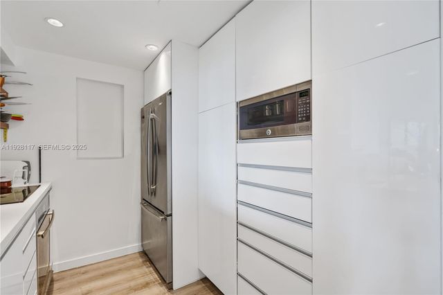 1200 West Ave 615, Miami Beach, FL 33139