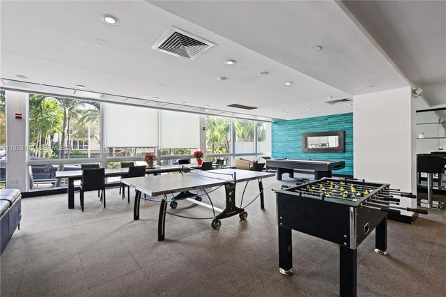 1200 West Ave 615, Miami Beach, FL 33139