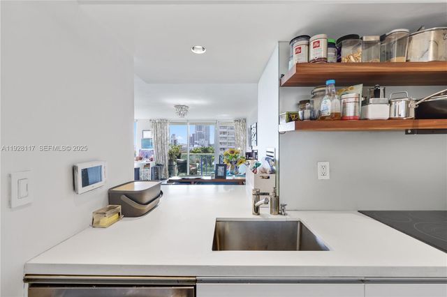 1200 West Ave 615, Miami Beach, FL 33139