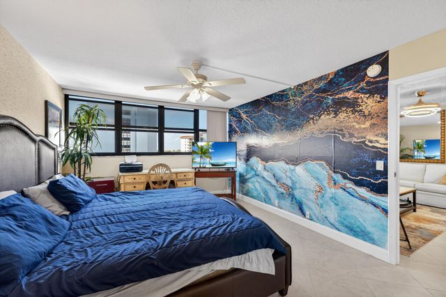 336 Golfview Road 704, North Palm Beach, FL 33408