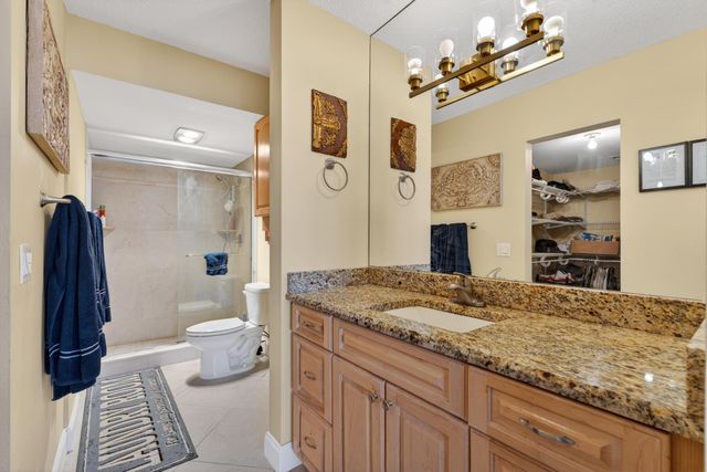 336 Golfview Road 704, North Palm Beach, FL 33408