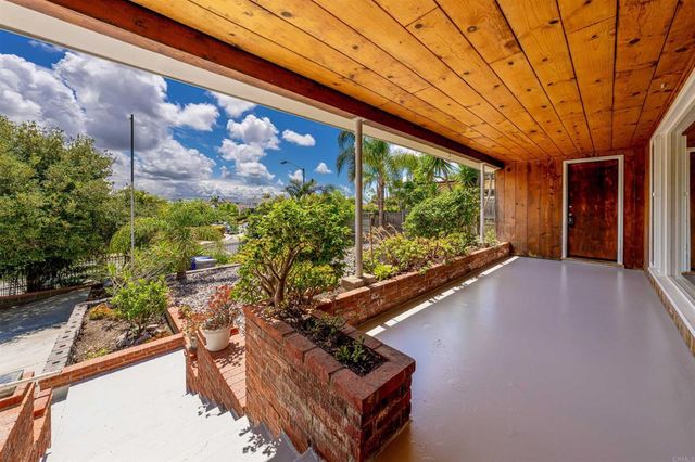 2516 Chatsworth Boulevard, San Diego, CA 92106