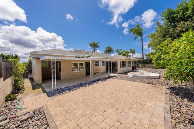 2516 Chatsworth Boulevard, San Diego, CA 92106