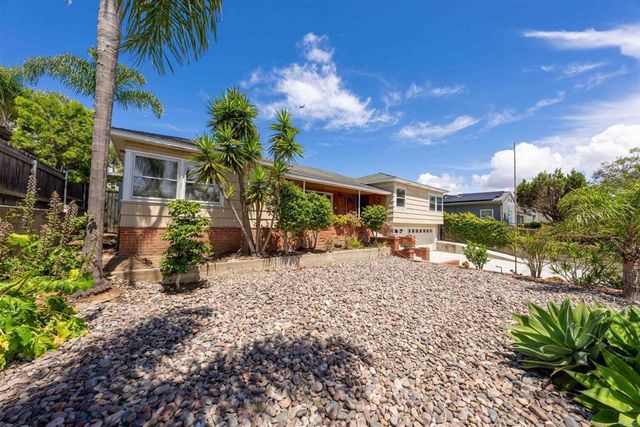 2516 Chatsworth Boulevard, San Diego, CA 92106
