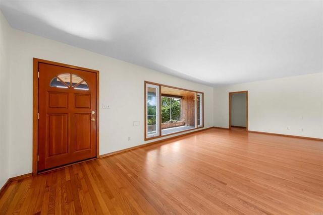 2516 Chatsworth Boulevard, San Diego, CA 92106