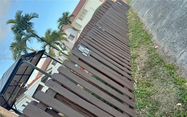 13326 SW 9th Ter, Miami, FL 33184