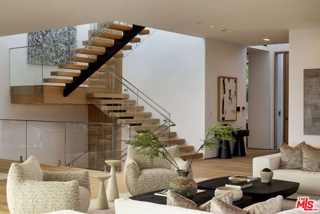 1660 Casale Road, Pacific Palisades (los Angeles), CA 90272