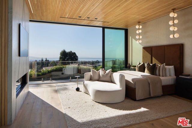 1660 Casale Road, Pacific Palisades (los Angeles), CA 90272