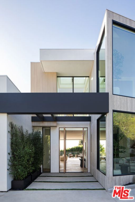 1660 Casale Road, Pacific Palisades (los Angeles), CA 90272