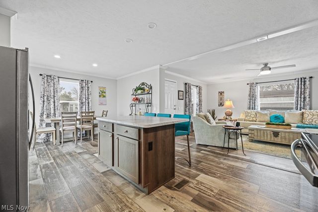 7 Michael Drive, Olmsted Twp, OH 44138