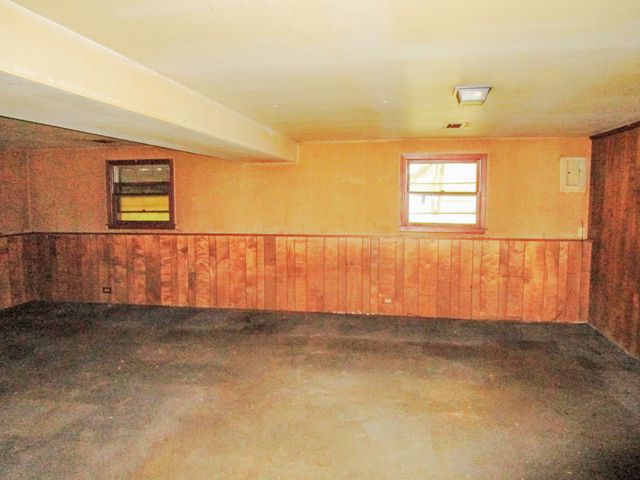 2659 Hobson Road, Downers Grove, IL 60516